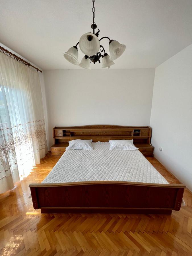 Apartament Green Valley Omiš Exteriör bild