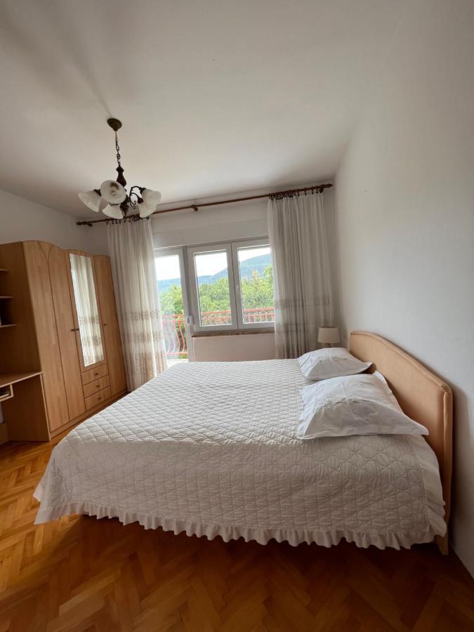 Apartament Green Valley Omiš Exteriör bild